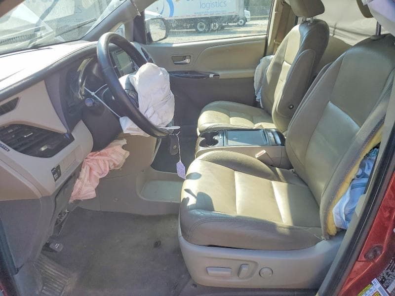 2020 TOYOTA SIENNA XLE 8-PASSENGER XLE 8-PASSENGER 7