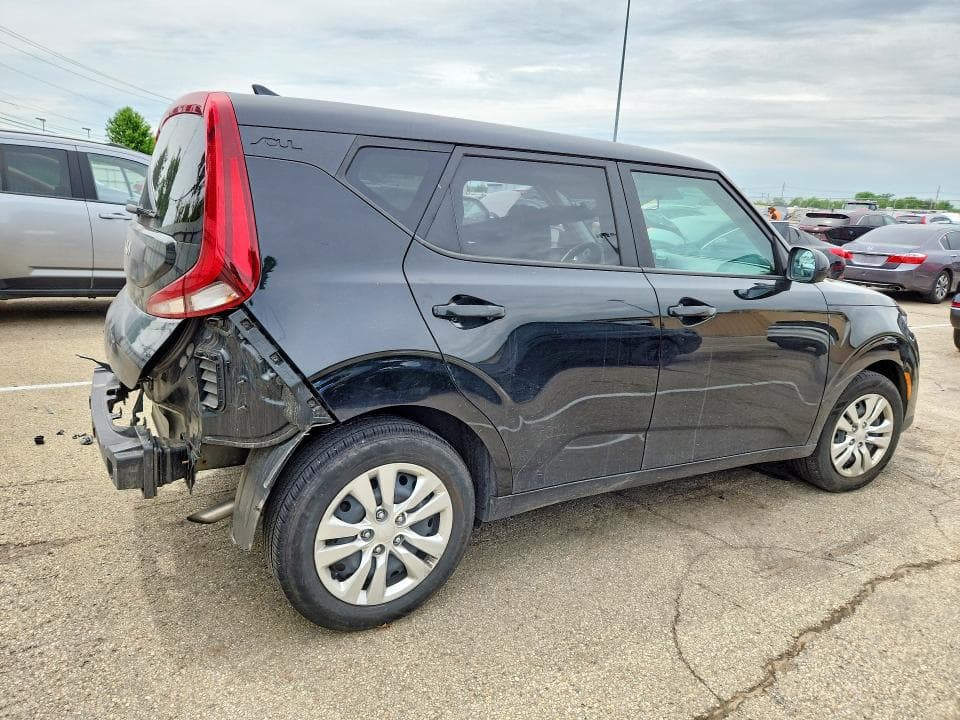2022 KIA SOUL LX 3