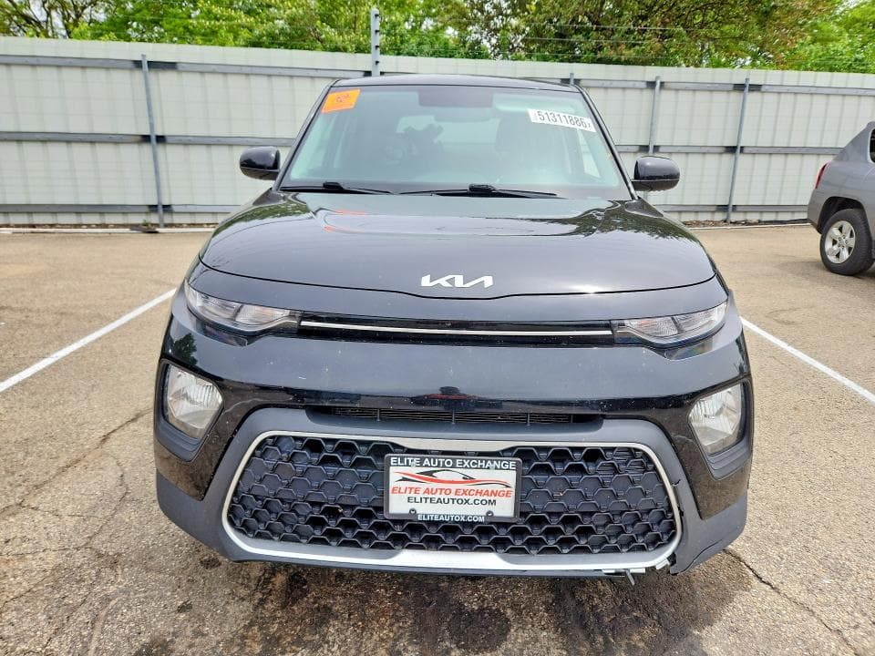 2022 KIA SOUL LX 5