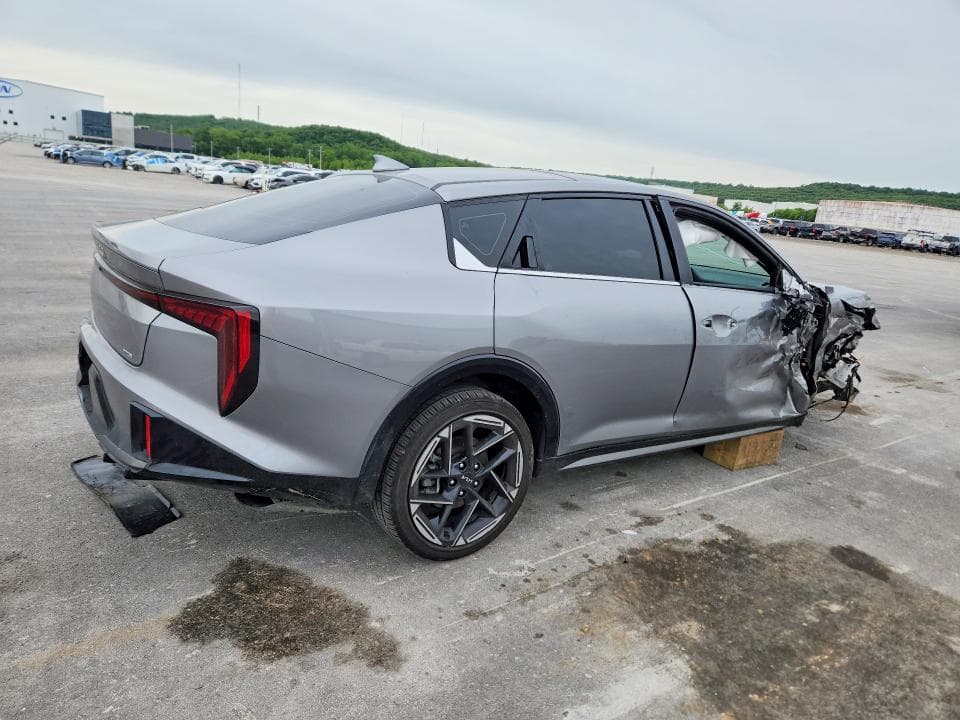 2025 KIA K4 GT LINE 3