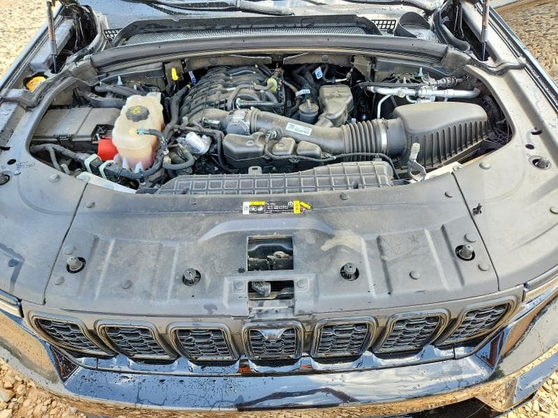 2023 JEEP GRAND CHEROKEE LIMITED 12