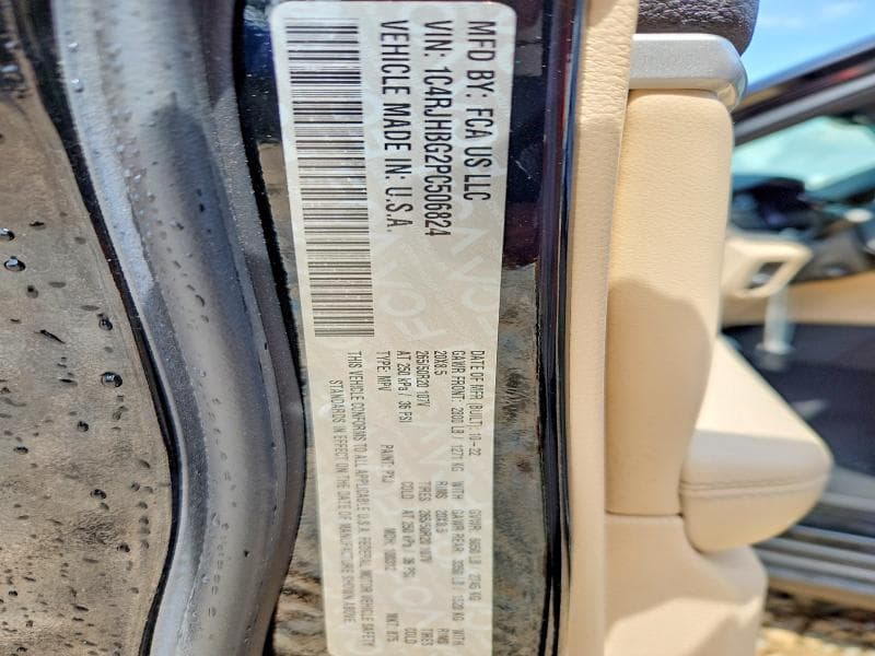 2023 JEEP GRAND CHEROKEE LIMITED 14