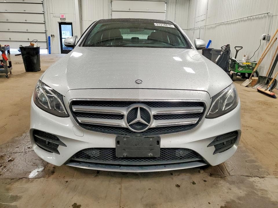 2017 MERCEDES-BENZ E 300 4MATIC 5