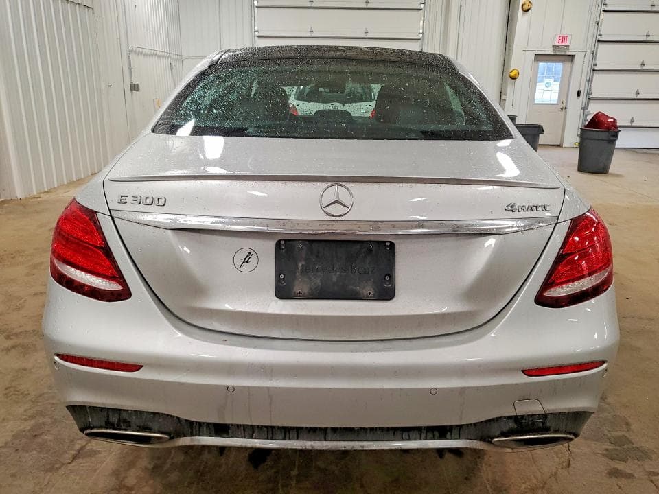 2017 MERCEDES-BENZ E 300 4MATIC 6