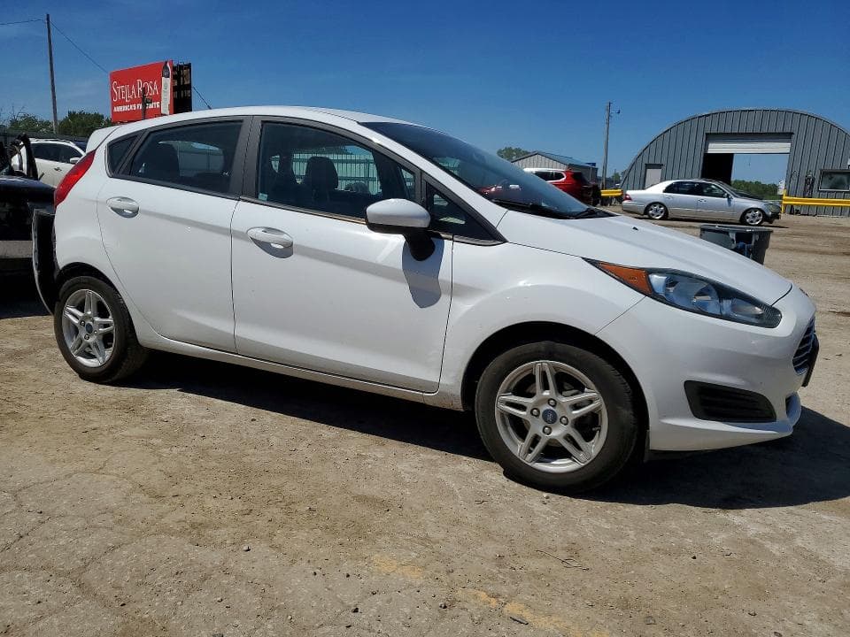 2019 FORD FIESTA SE 4