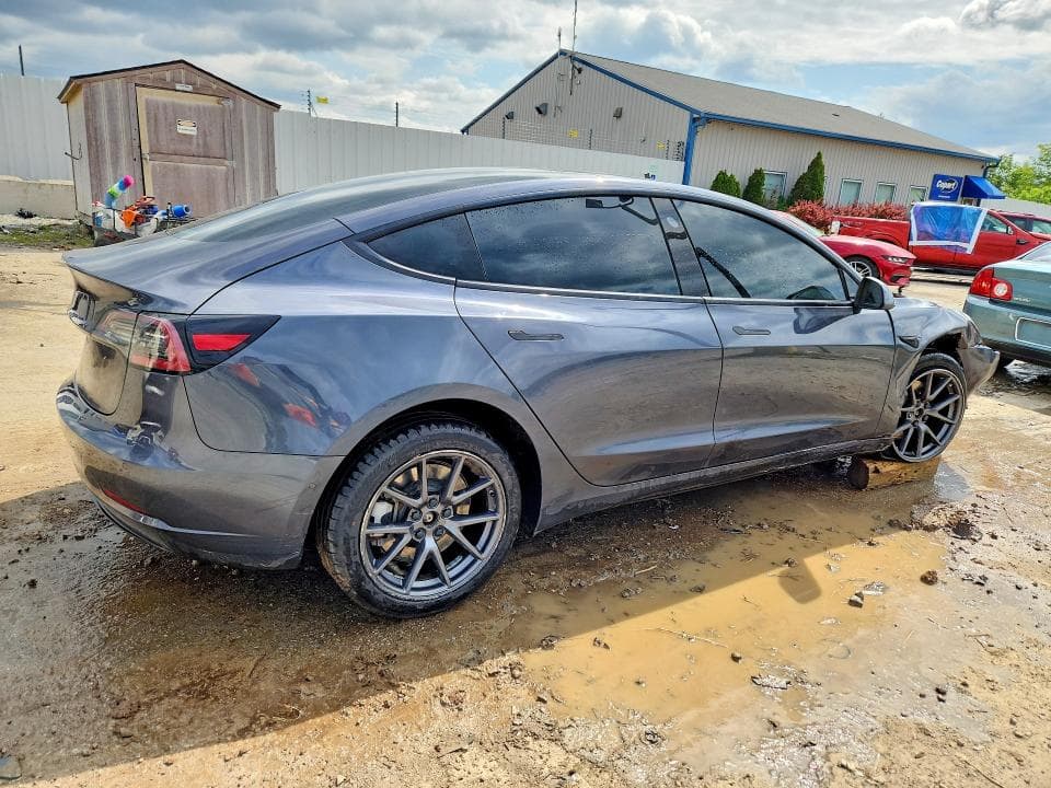 2021 TESLA MODEL 3 3