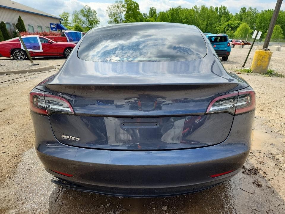 2021 TESLA MODEL 3 6
