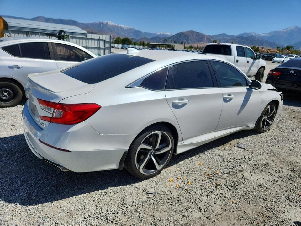 2019 HONDA ACCORD SPORT 3