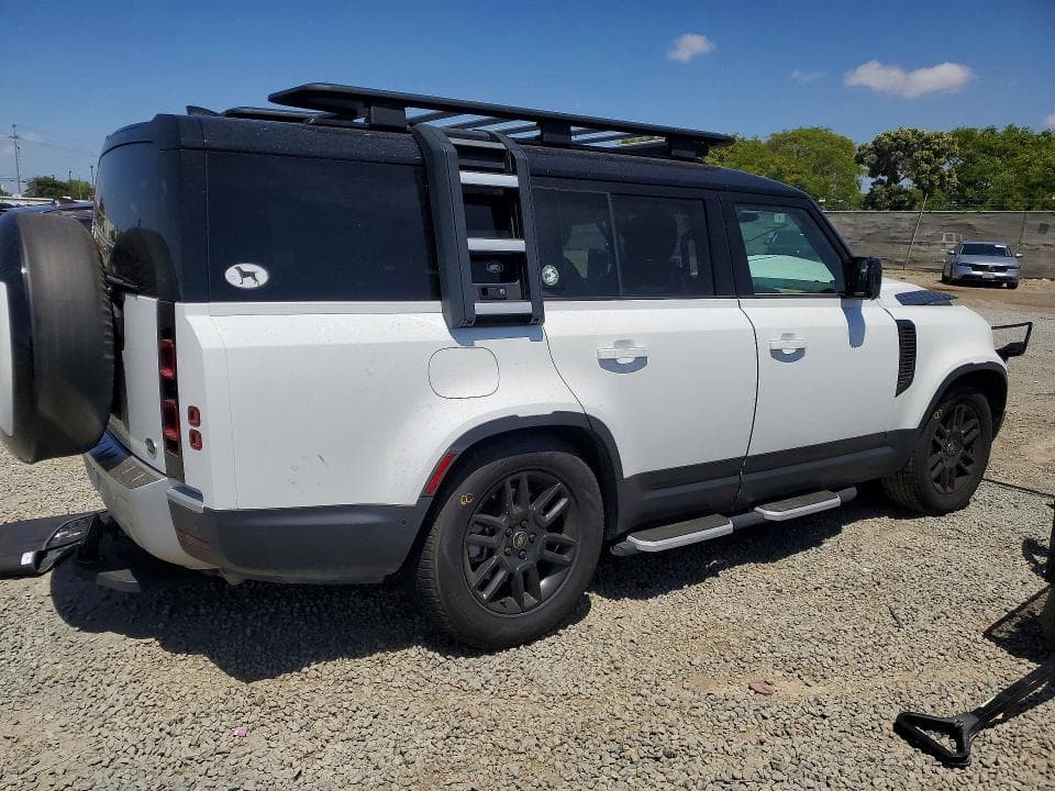 2023 LAND ROVER DEFENDER 130 SE 3