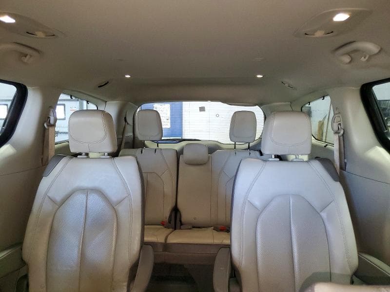 2019 CHRYSLER PACIFICA TOURING L 10