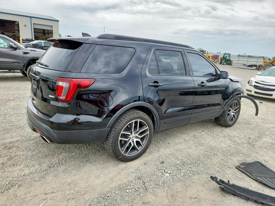 2017 FORD EXLPLORER 3