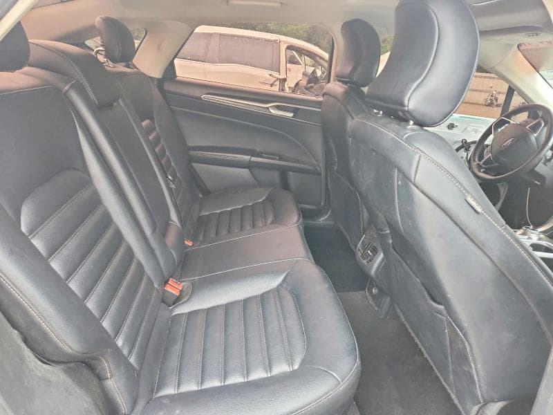 2019 FORD FUSION SEL 10