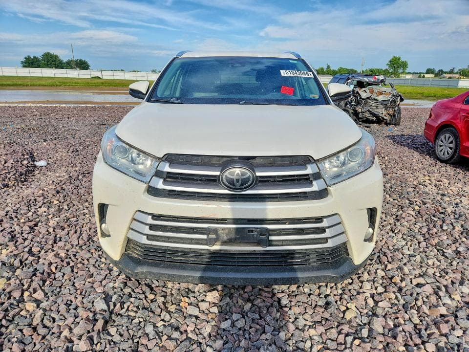 2019 TOYOTA HIGHLANDER XLE 5