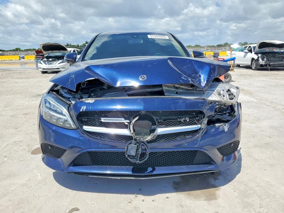 2020 MERCEDES-BENZ C 300 5