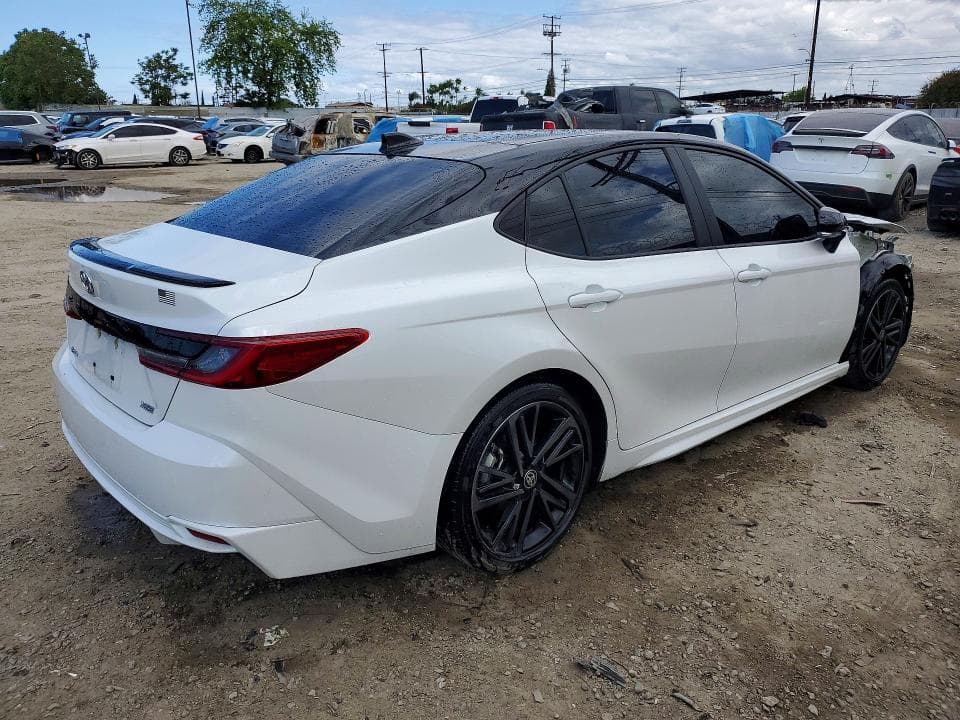 2025 TOYOTA CAMRY XSE XSE 3