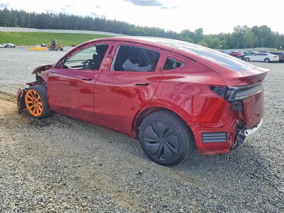 2026 TESLA MODEL Y 2
