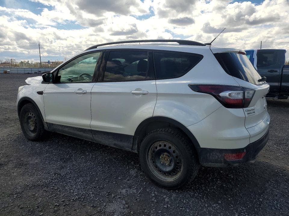 2017 FORD ESCAPE SE 2