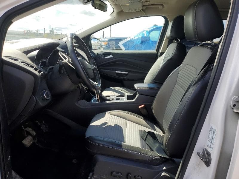 2017 FORD ESCAPE SE 7