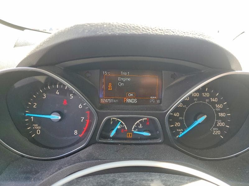 2017 FORD ESCAPE SE 9
