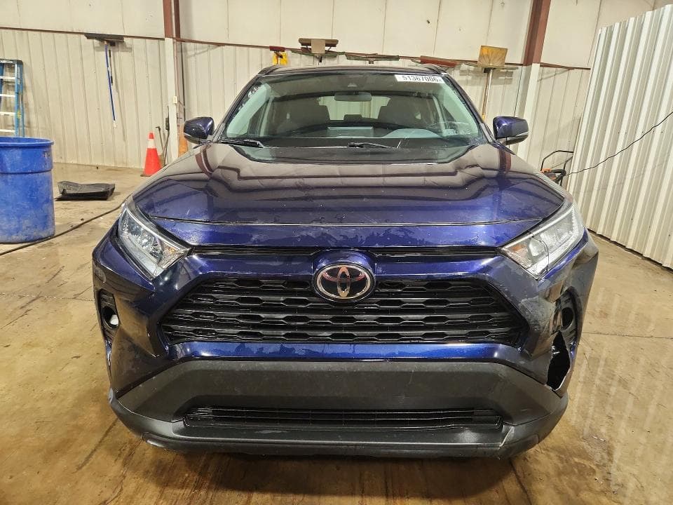 2021 TOYOTA RAV4 XLE 5