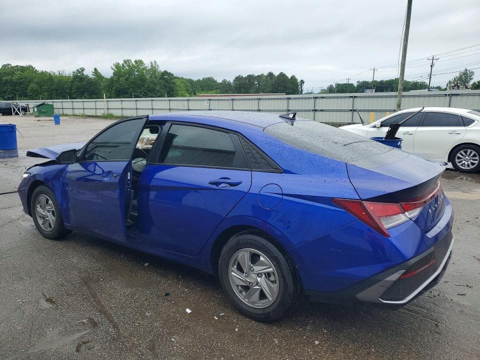 2026 HYUNDAI ELANTRA SE SE 3