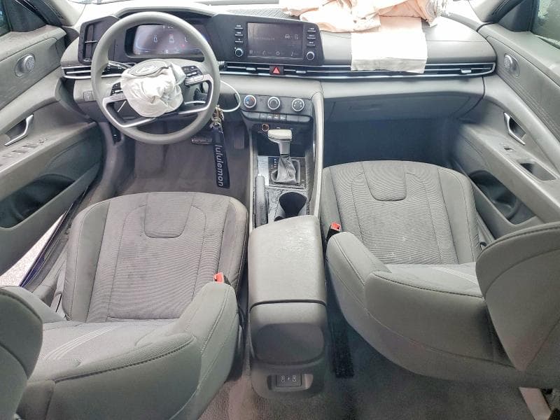 2026 HYUNDAI ELANTRA SE SE 9