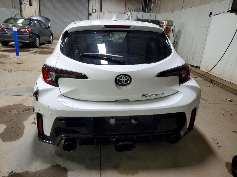 2025 TOYOTA GR COROLLA PREMIUM PREMIUM 6