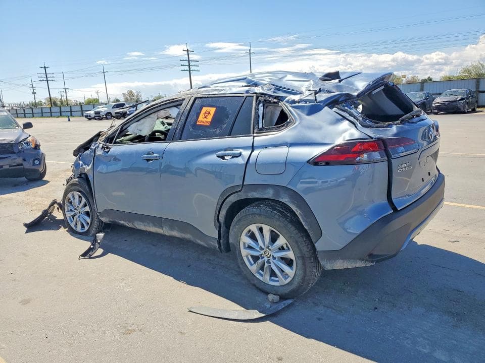 2026 TOYOTA COROLLA CROSS LE LE 2