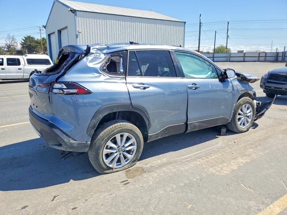 2026 TOYOTA COROLLA CROSS LE LE 3