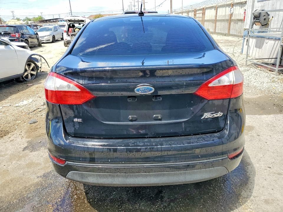 2016 FORD FIESTA SE 6