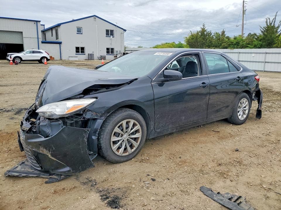 2017 TOYOTA CAMRY LE LE - 1