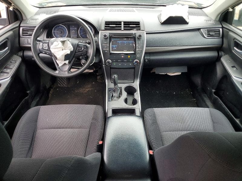 2017 TOYOTA CAMRY LE LE 8