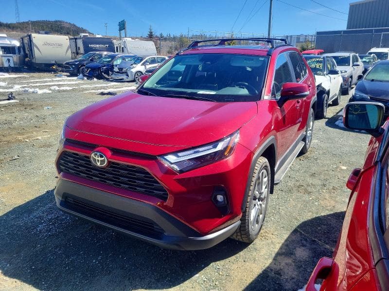 2025 TOYOTA RAV4 XLE - 1
