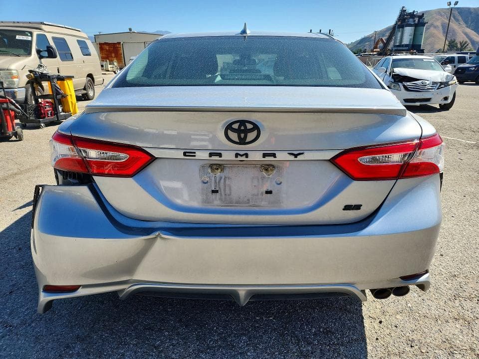 2021 TOYOTA CAMRY SE SE 6