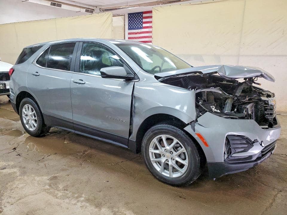 2024 CHEVROLET EQUINOX LT LT 4