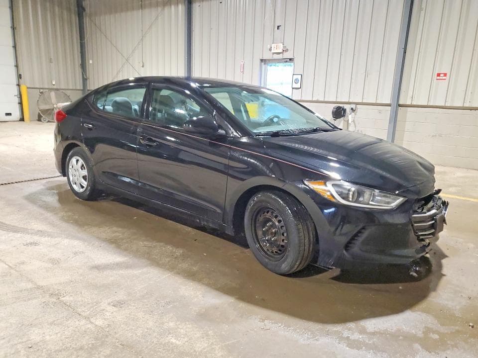 2018 HYUNDAI ELANTRA SE 4