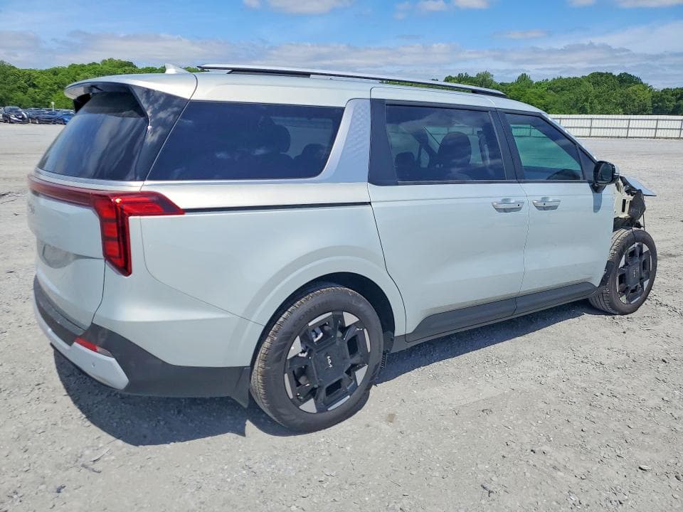 2026 KIA CARNIVAL EX EX 3