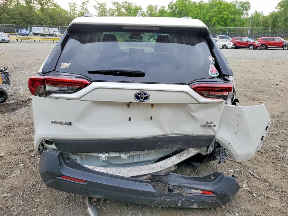 2022 TOYOTA RAV4 LE LE 6