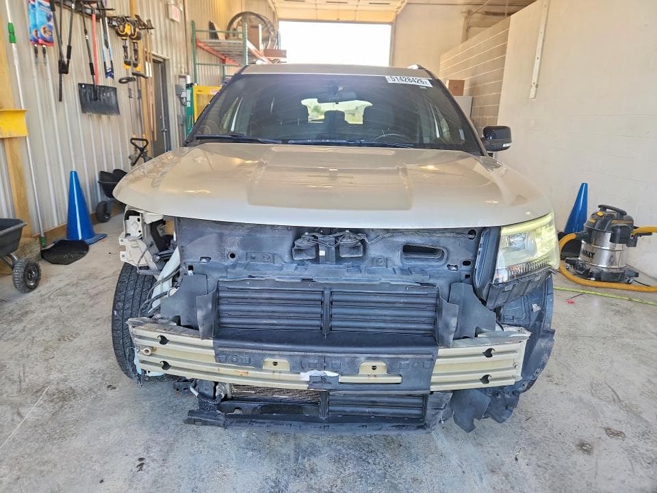2017 FORD EXPLORER XLT 5