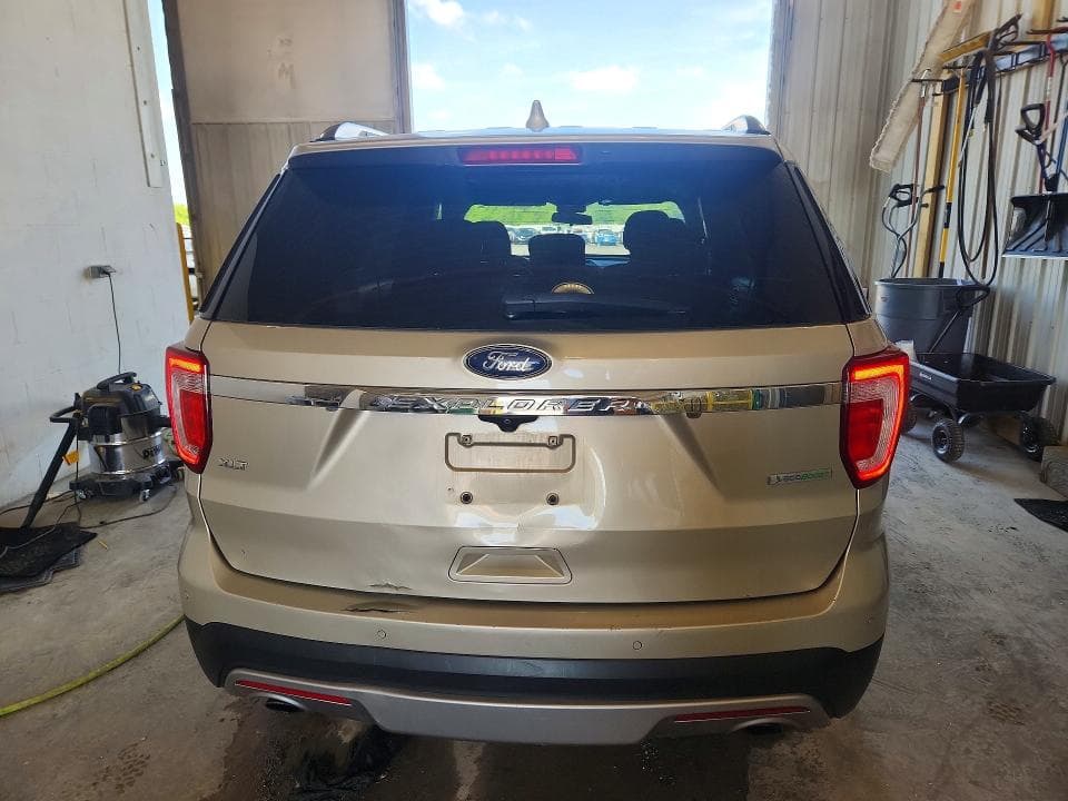 2017 FORD EXPLORER XLT 6