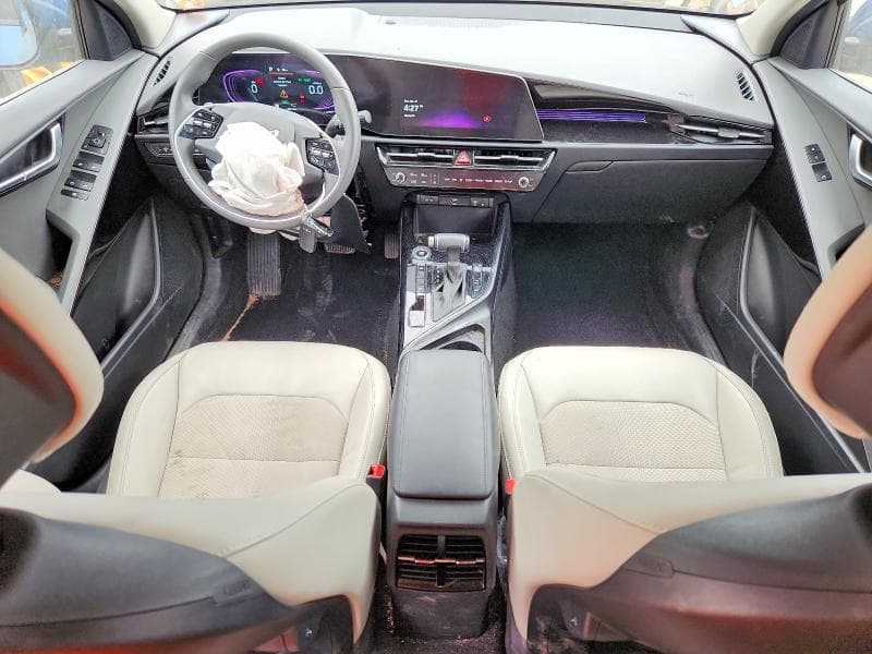2024 KIA NIRO EX 8