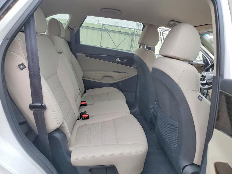 2019 KIA SORENTO LX LX 11