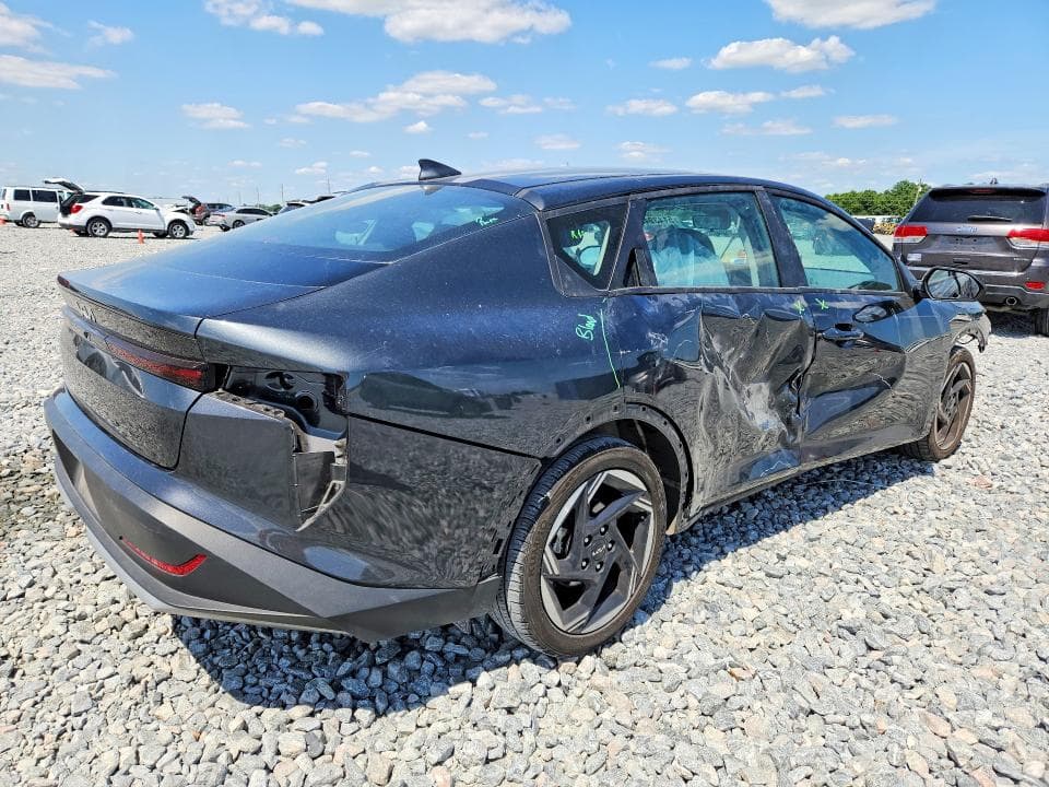 2025 KIA K4 EX 3