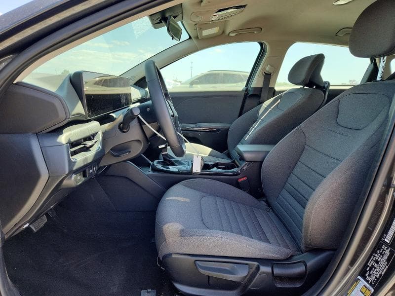 2025 KIA K4 EX 7