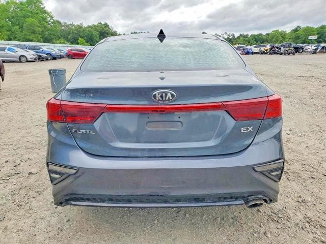 2019 KIA FORTE EX 6