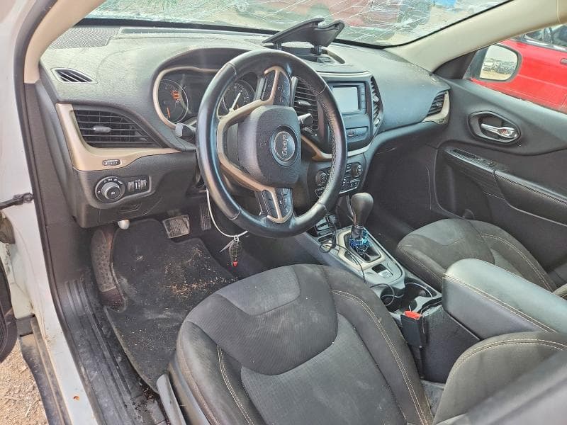 2016 JEEP CHEROKEE LATITUDE 8