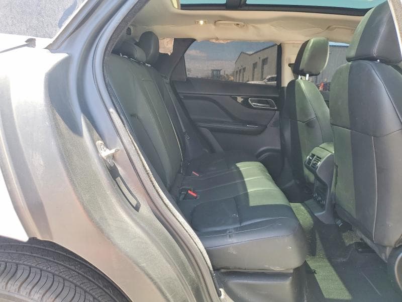 2018 JAGUAR F-PACE PREMIUM 11