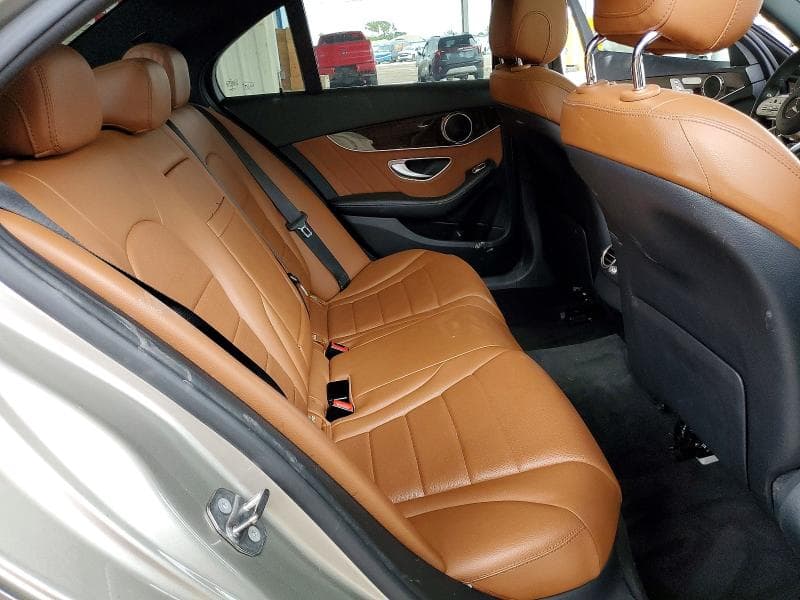 2019 MERCEDES-BENZ C 300 10