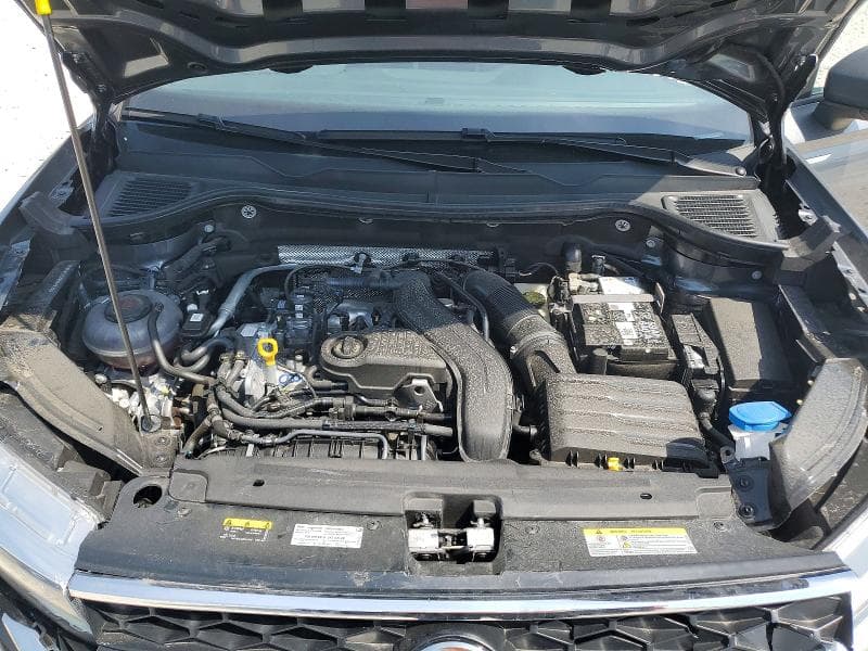 2024 VOLKSWAGEN TAOS S S 12