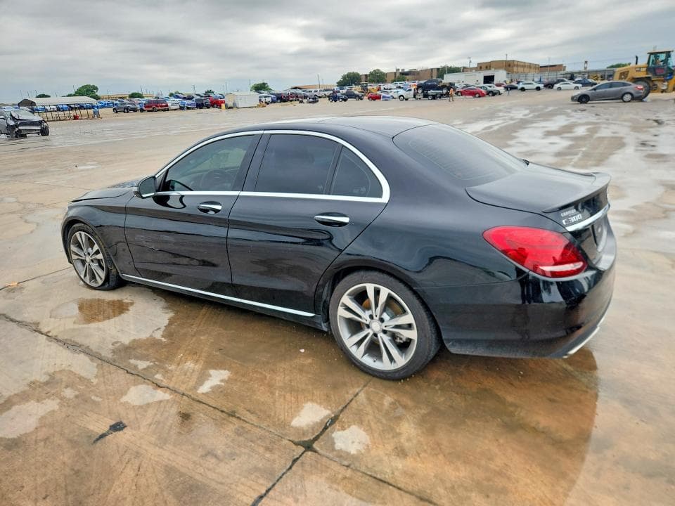 2016 MERCEDES-BENZ C 300 300 2